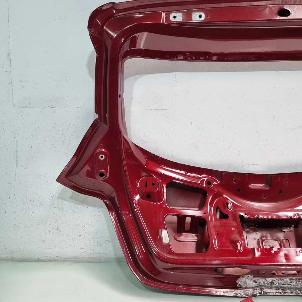 Tampa Traseira Chevrolet Onix Modelos 2013/2014/2015/2016 Vermelho 6