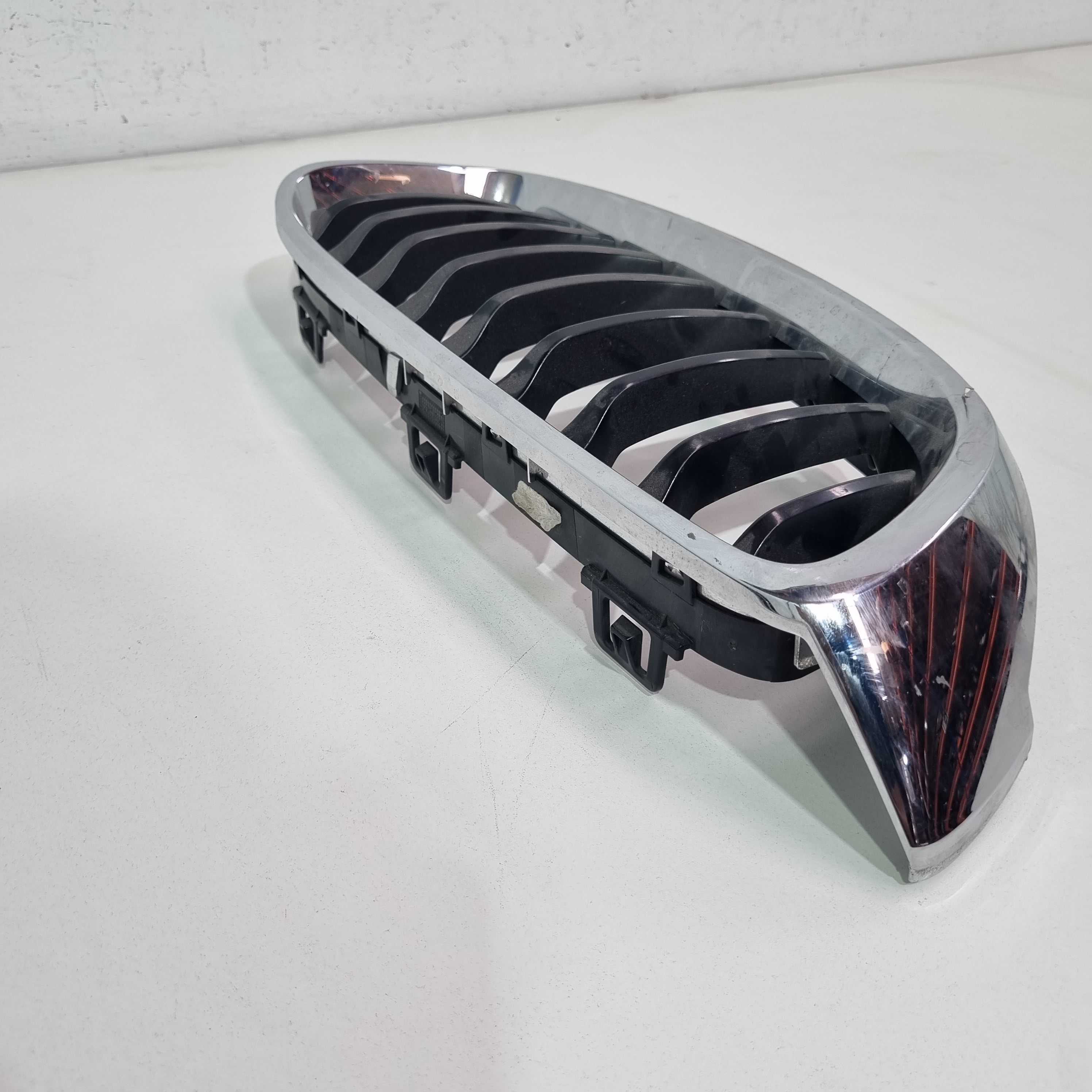 Grade Superior Direita Bmw 420i/30i/40i Modelos 2014/2021 2