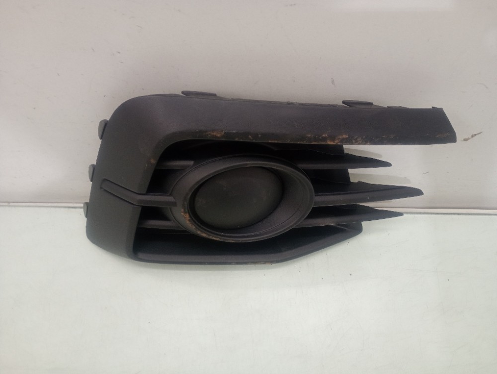 Moldura Esquerda Do Cibie Volkswagen Gol G7 2016/2018 2