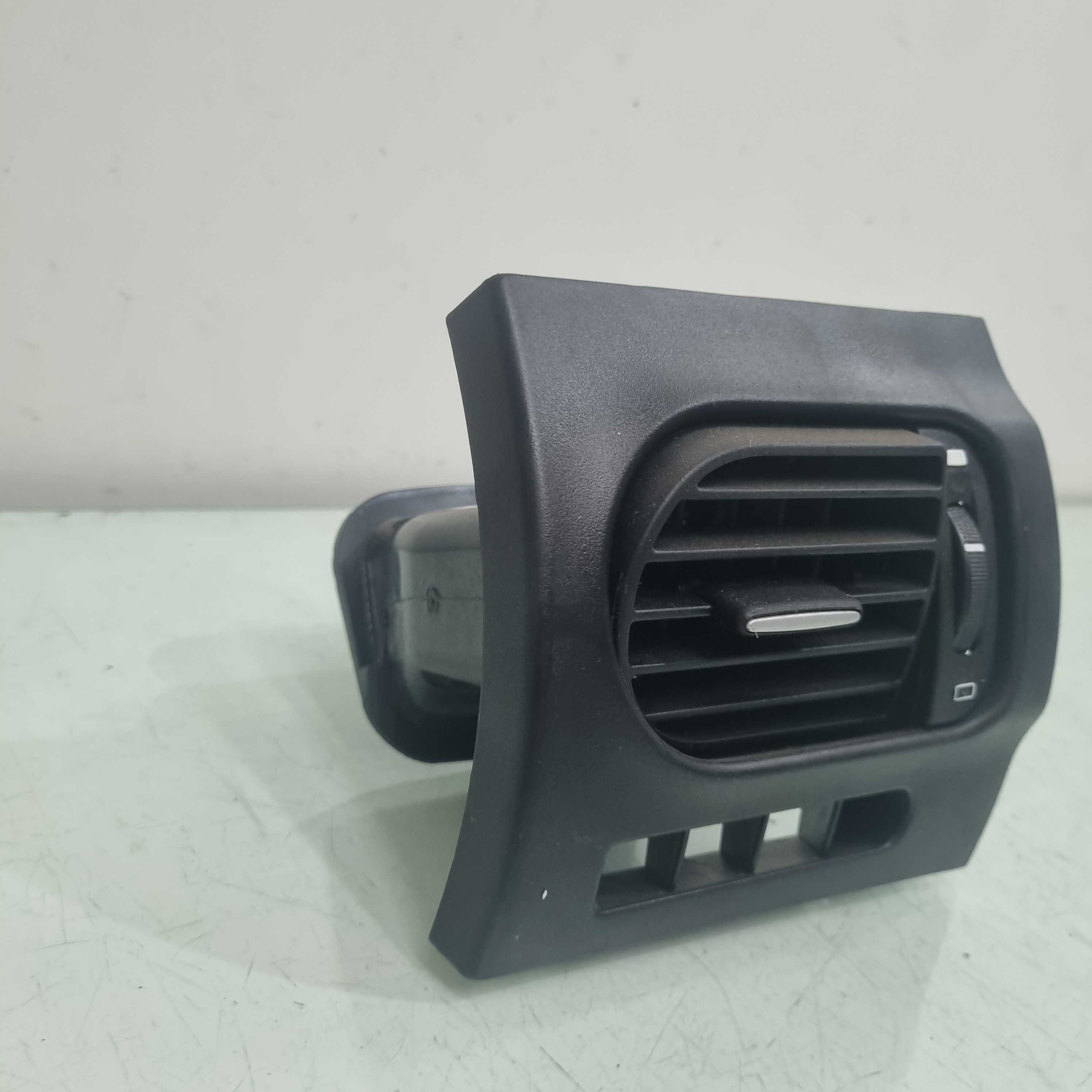 Difusor De Ar Fiat Palio Strada 2013/2018 2