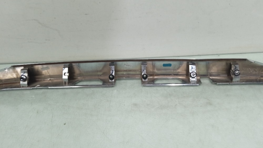 Friso Cromado  Tampa Traseira  Hilux Sw4 2020/2023 Seminovo. 5