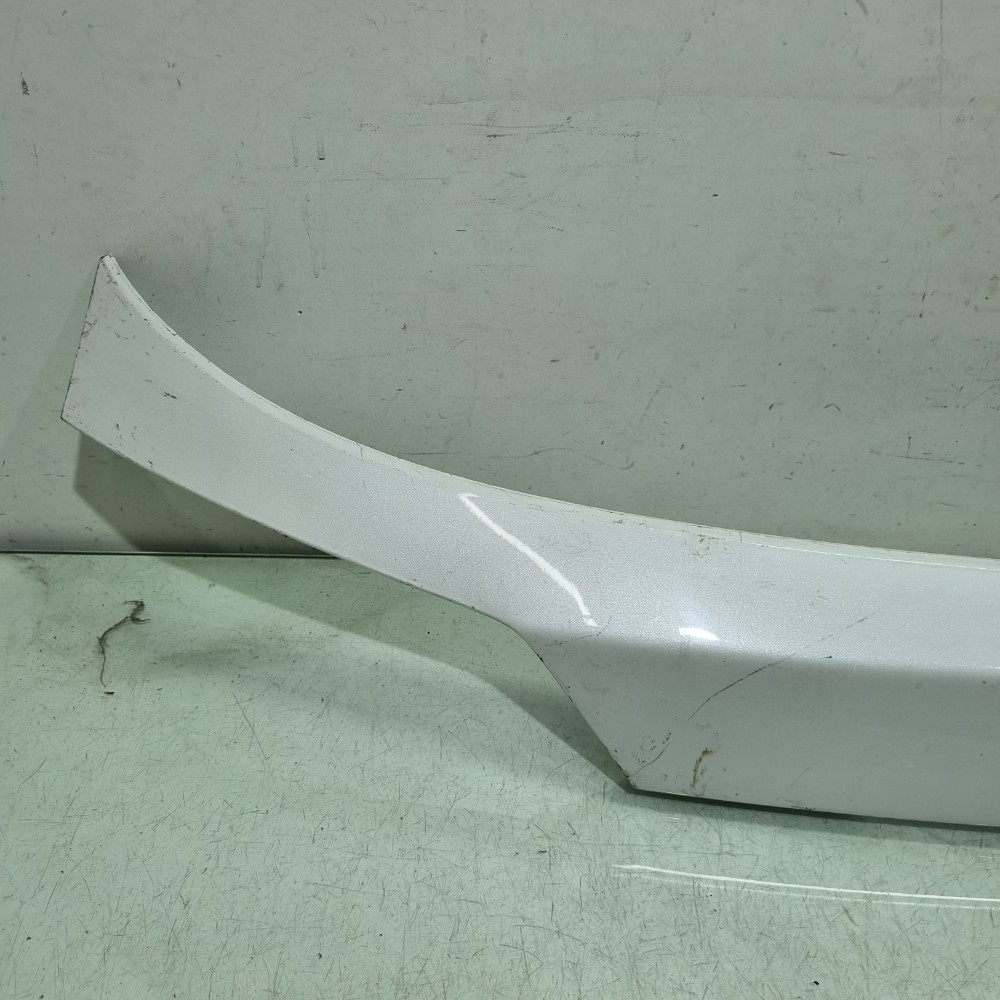 Aplique Tampa Traseira Honda Hr-v Modelos 2015/2018 Branco 7