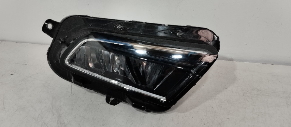 Farol Direito Do Fiat Toro 2022/2022 Usado Recuperado Direito/passageiro 2
