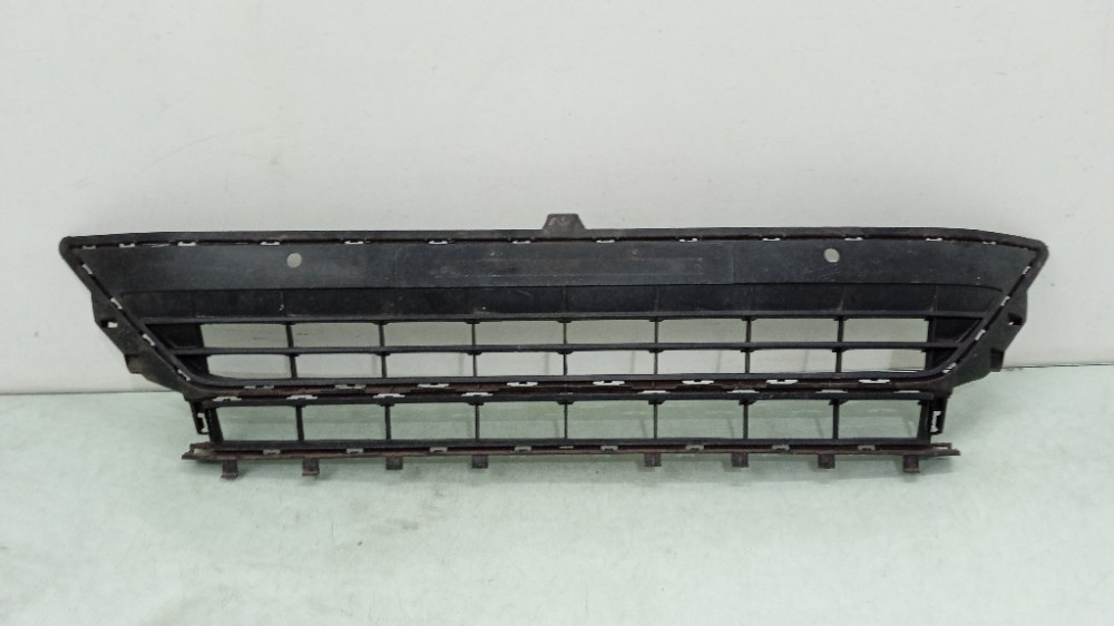 Grade Inferior Vw Polo Original Seminovo 2017/2022 Seminovo. 1