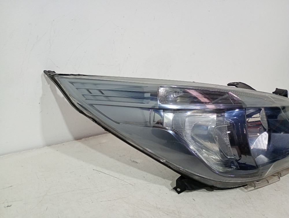 Farol Direito Chevrolet Spin 2013/2016 Recuperado 3