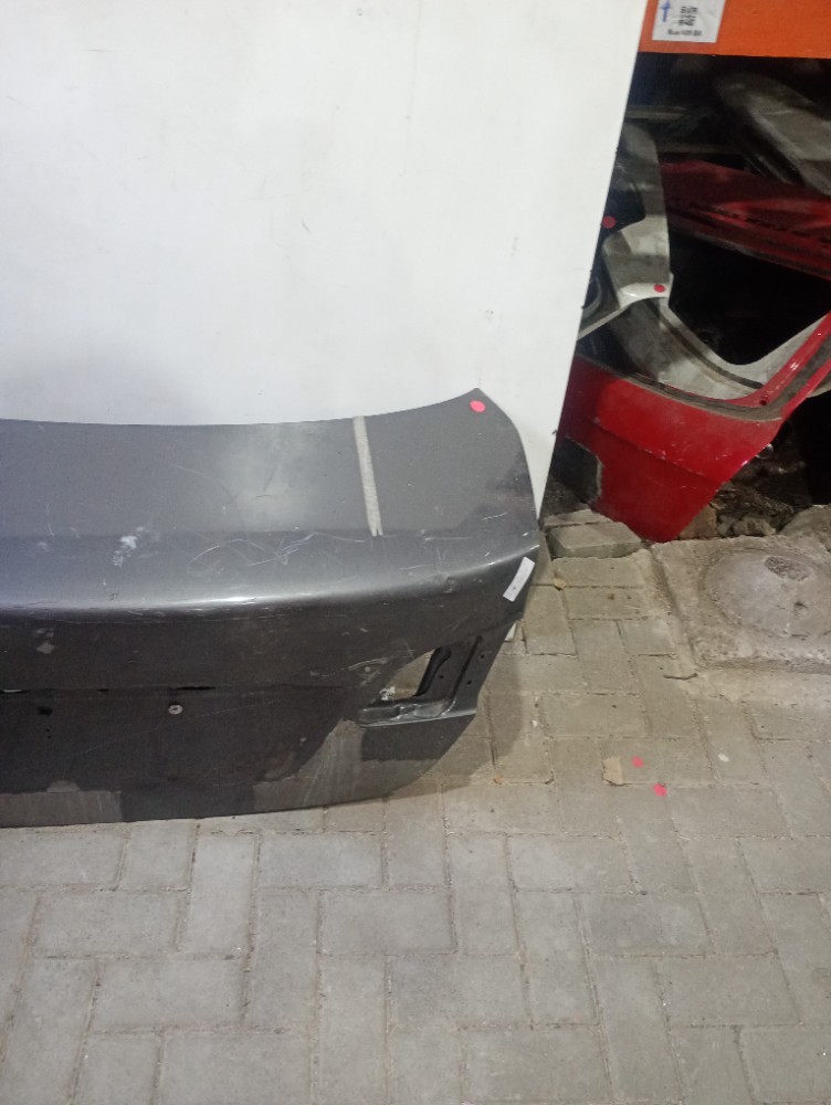 Tsmpa traseira Nissan sentra recuperada 14/17 2