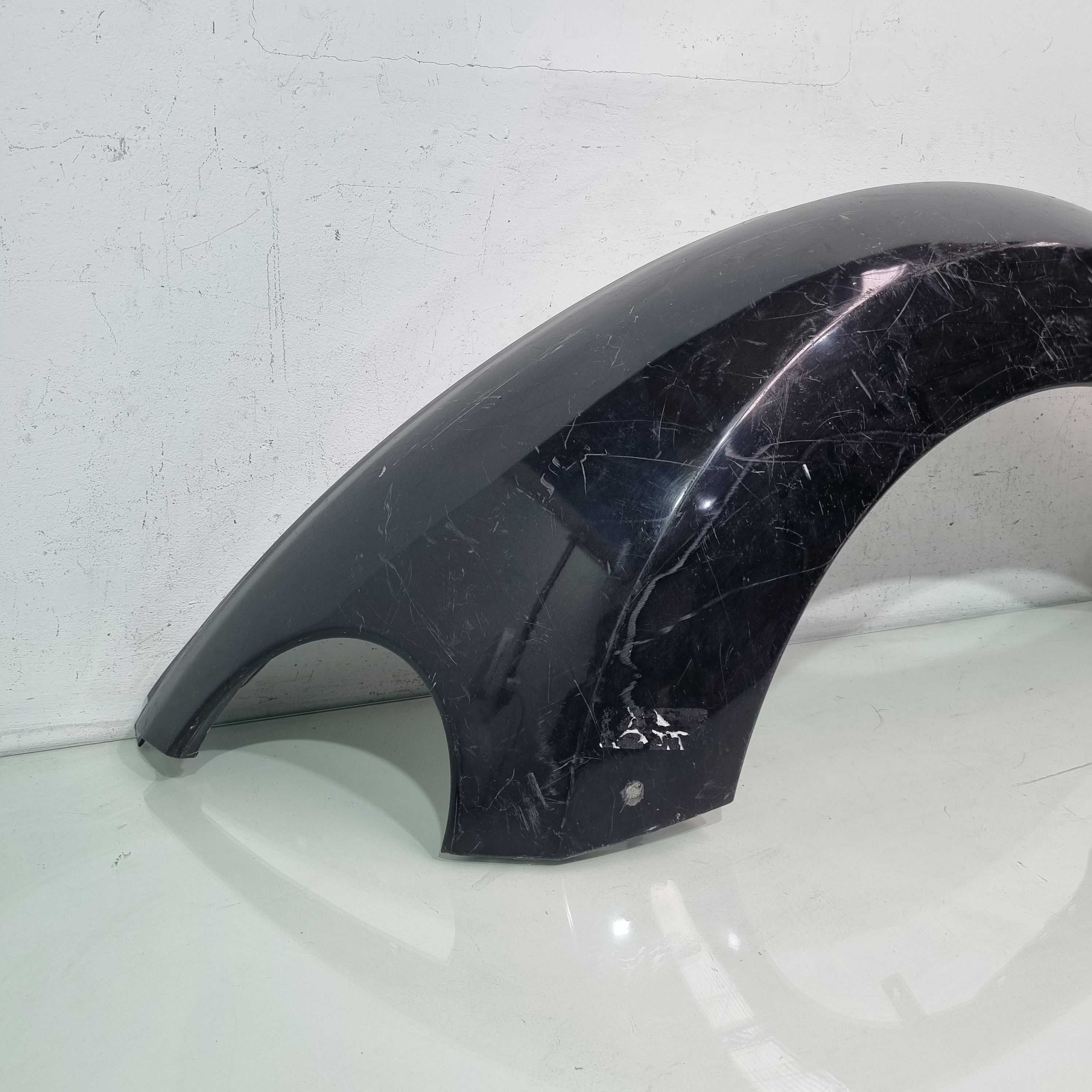 Paralama Dianteiro Esquerdo Volkswagen New Beetle 2002/2011 2