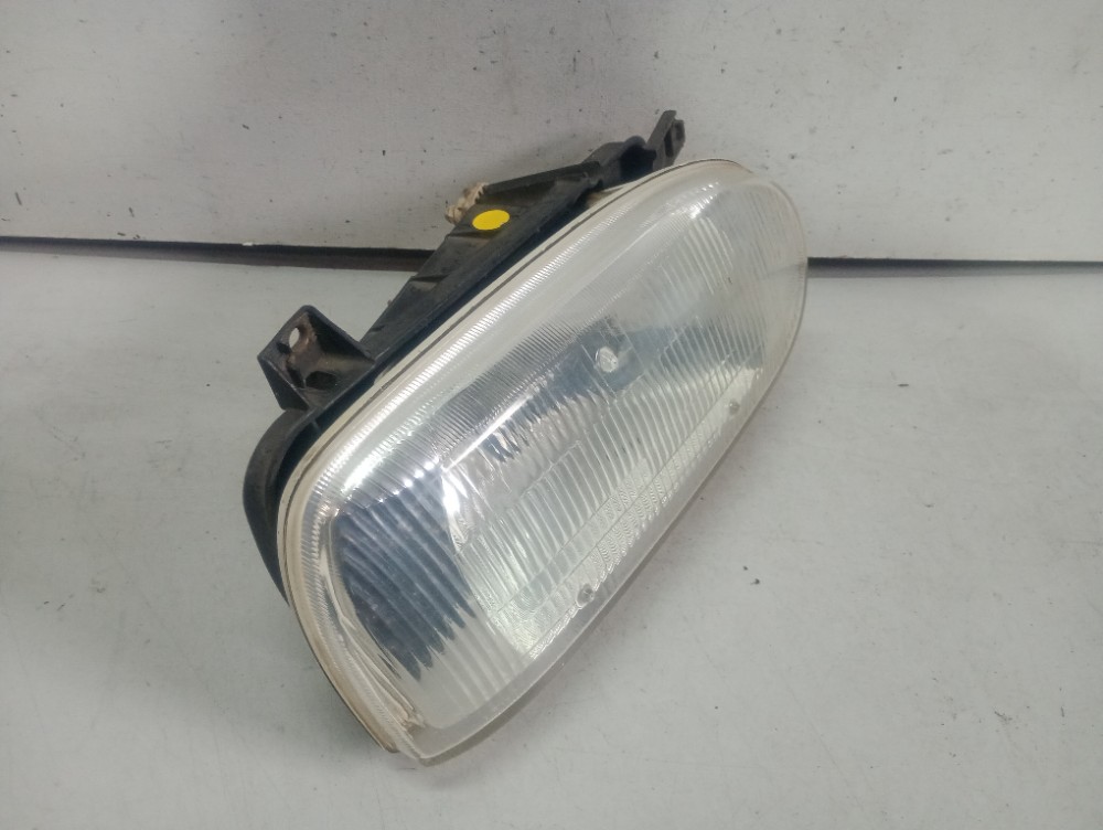Farol Direito  Volkswagen Golf Alemão  1995/1998 Recuperado. Direito/passageiro 3