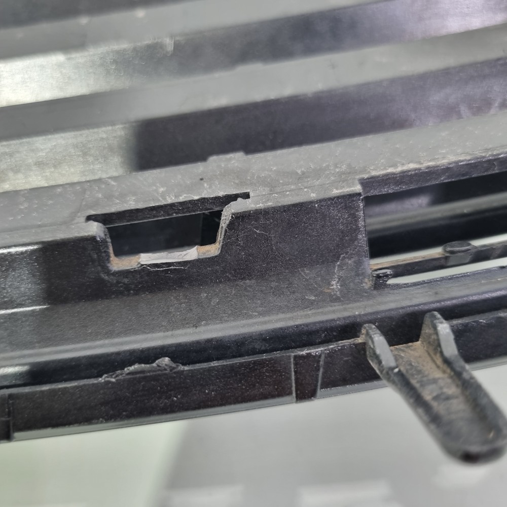 Grade Superior Parachoque Dianteiro Volkswagen Fox 2015/2021 Preto 6