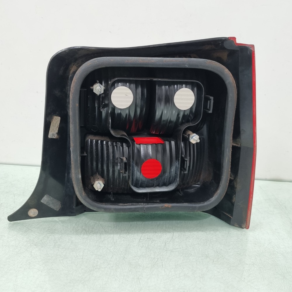 Lanterna Fumê Do Lado Esquerdo Fiat Uno Modelos 2007/2012 Esquerdo/motorista 7