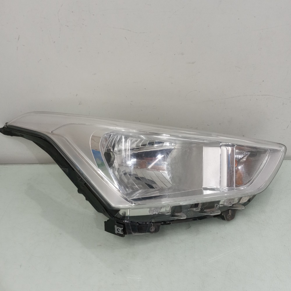 Farol Direito Hyundai Creta Sem Led 2018 À 2022 Recuperado 1