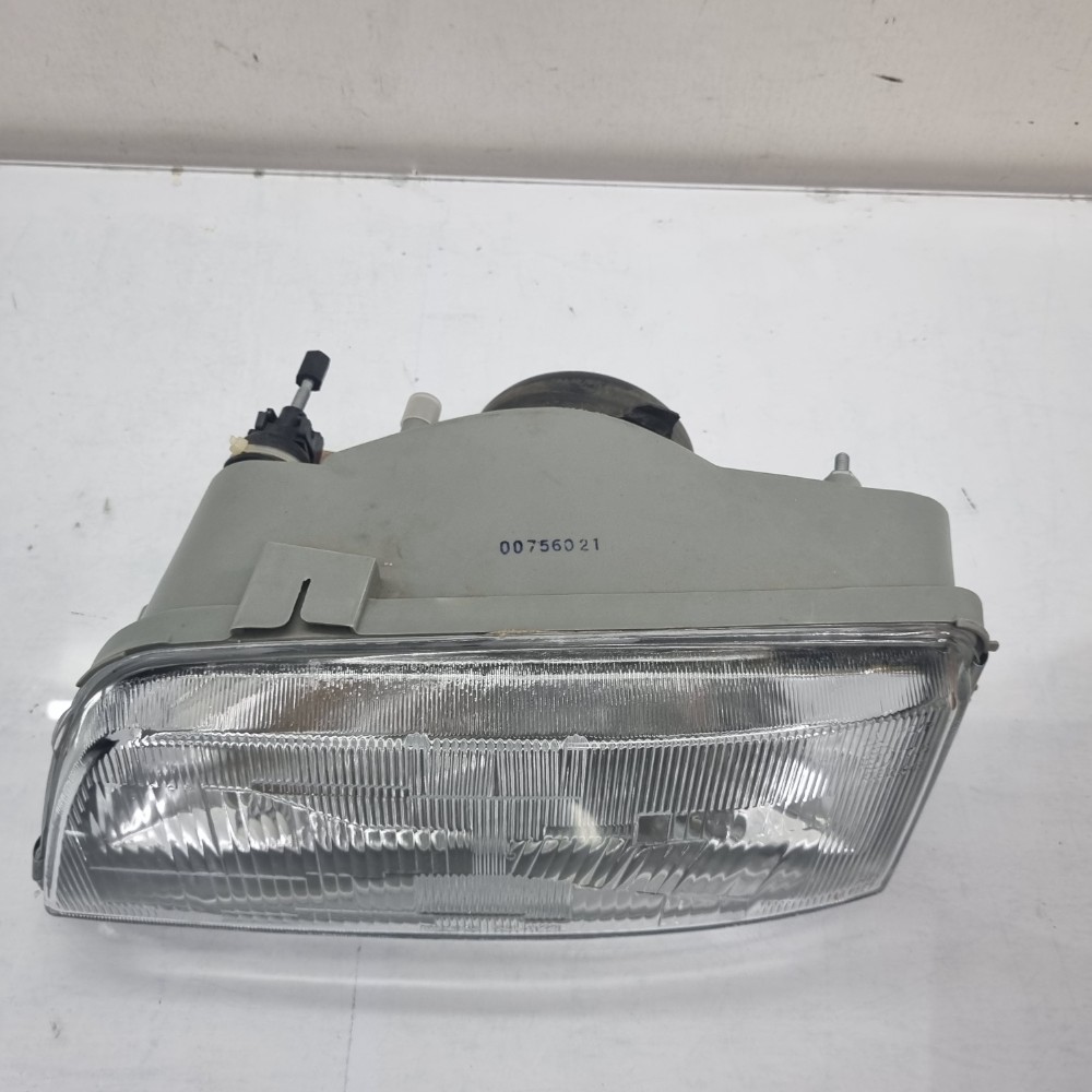 Farol Do Lado Esquerdo Ducato/jumperboxer Modelos 1998/2005 Esquerdo/motorista 2
