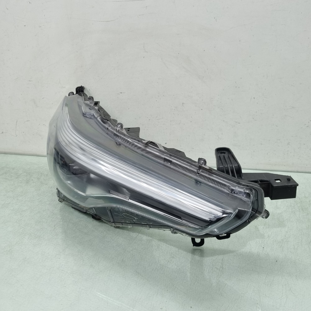 Farol Direito Toyota Corolla Cross 2023/2025 Recuperado Orig Direito/passageiro 2