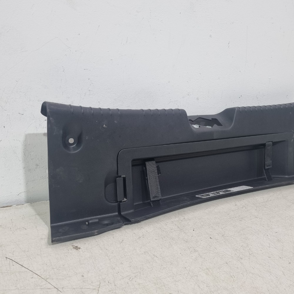 Acabamento Painel Traseiro Hyundai Hb20 Hatch 2013/2019 2