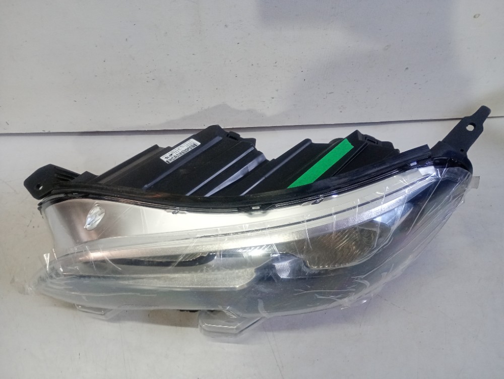 Farol Esquerdo Expert 2020/2023 Recuperado 4