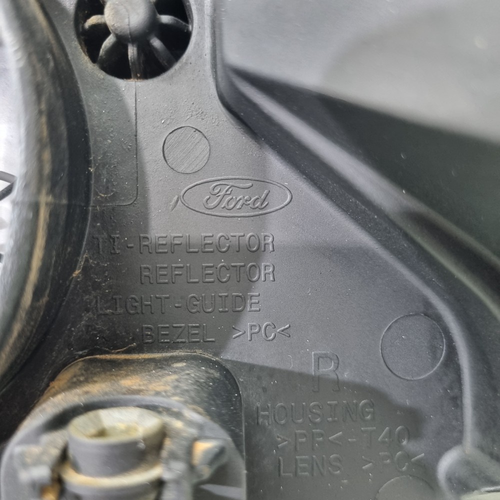 Farol Do Lado Direito Ford Ecosport Modelos 2013/2016 Direito/passageiro 5