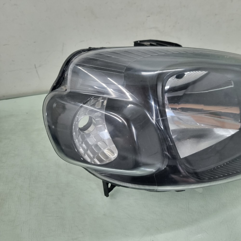 Farol Do Lado Direito Fiat Uno Vivace Modelos 2012/2014 Direito/passageiro 5