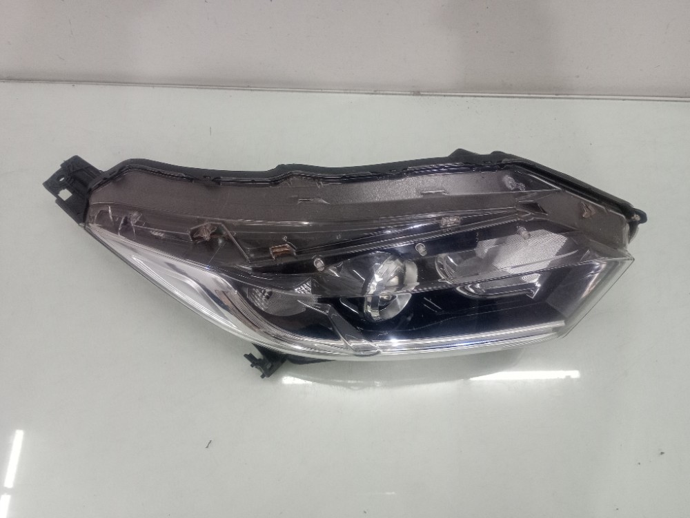 Farol Do Lado Direito Honda Hr-v Modelos 2019/2020/2021 Direito/passageiro 3