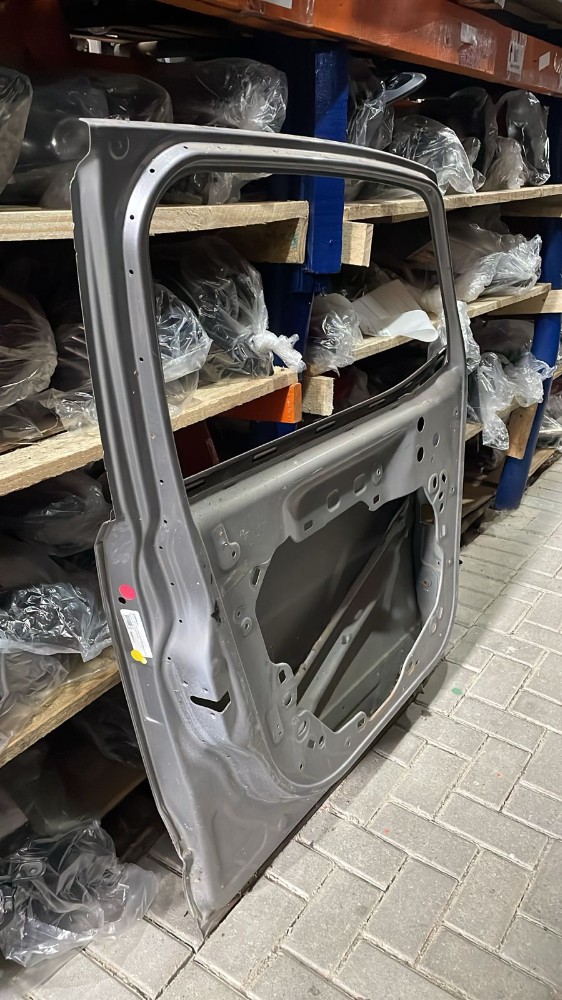 Porta dianteira esquerda Jeep Jenegade 2016/2023 3