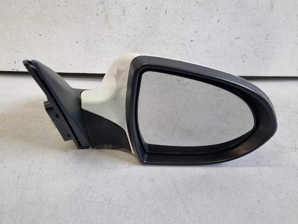 Retrovisor direito Kia Sportage 2012/2016 usado