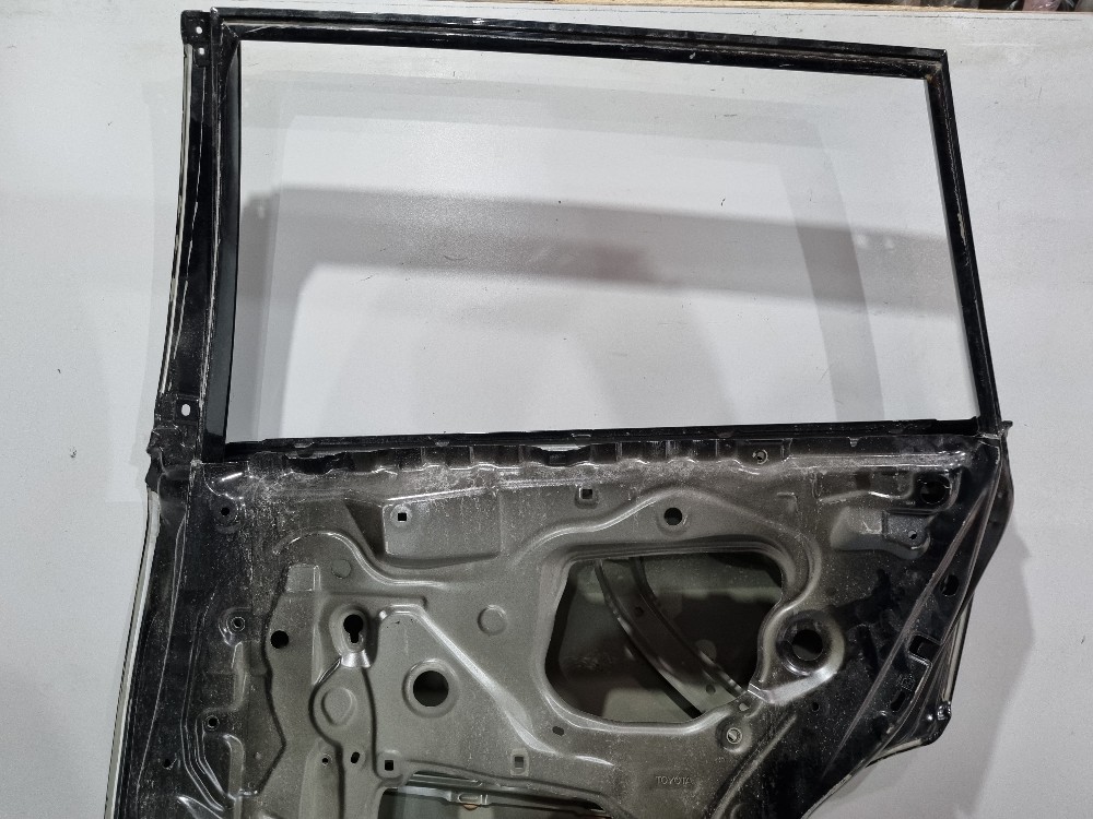 Porta Traseira Direita Toyota Corolla Cross 2022/2025 Traseira Direito 11