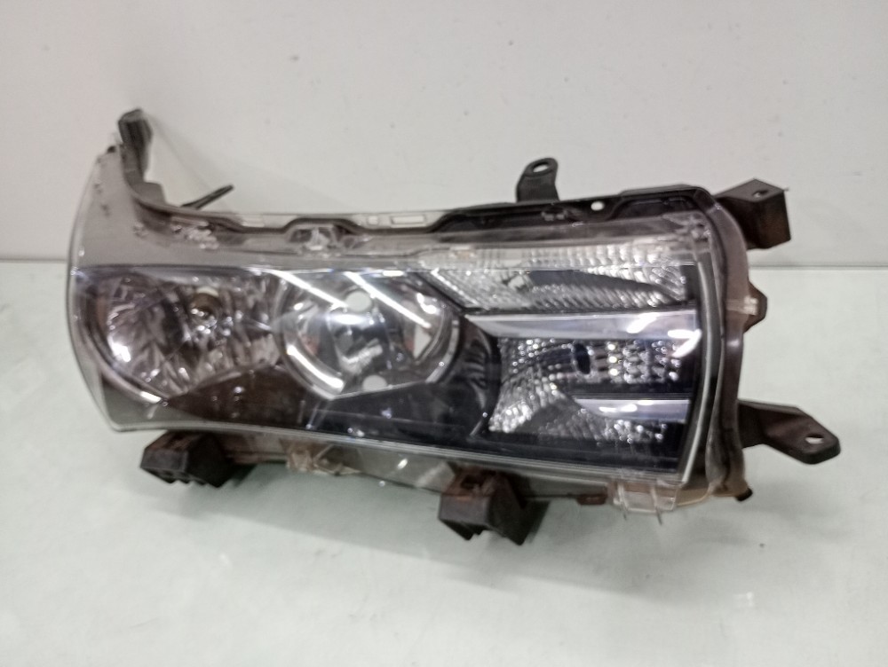 Farol Dianteiro Direito Toyota Corolla 2015/2018 4