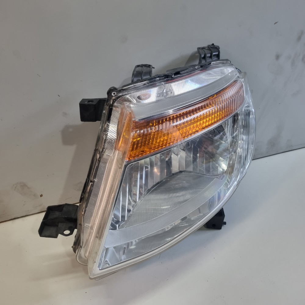 Farol Do Lado Esquerdo Ford Ranger Modelos 2013/2016 Esquerdo/motorista 2