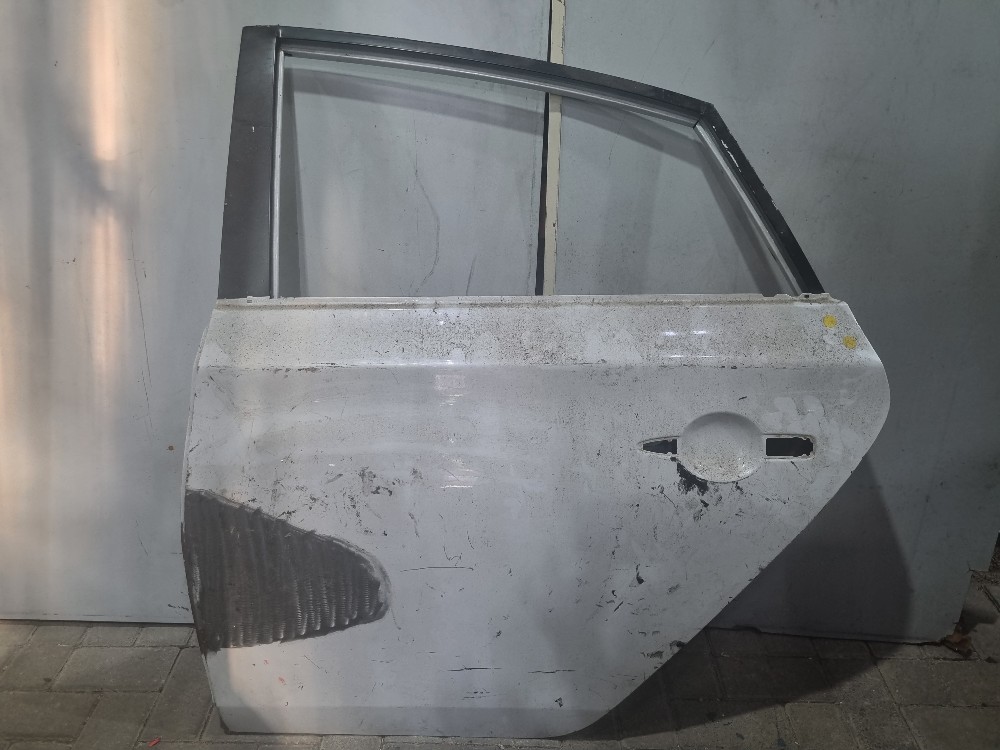 Porta Traseira Do Lado Esquerdo Nissan Sentra 2013/2016 Traseira Esquerdo 1