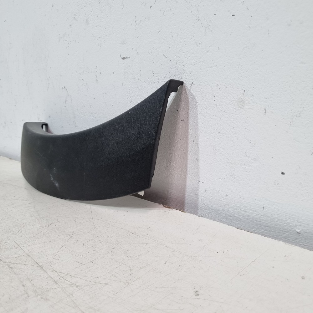 Moldura Lateral Traseira Volkswagen Saveiro G5 G6 2010/2016 4