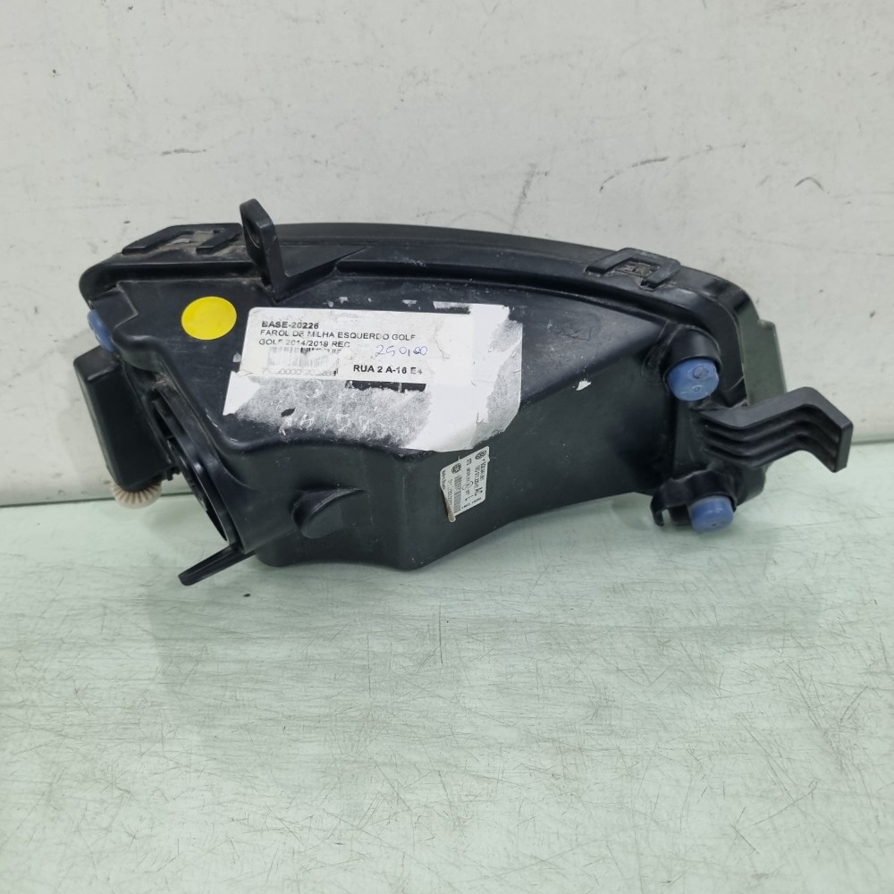 Farol Milha Esquerdo Vw Golf 2014 2015 2016 2017 2018 2019 4