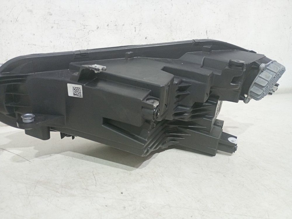 Farol direita Full LED Original NIVUS 2022/2025 5