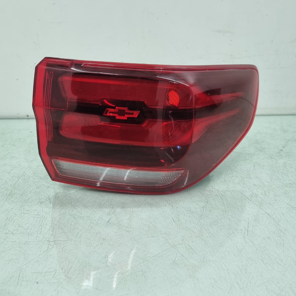 Lanterna Lado Direito Chevrolet Montana 2023/2025 Direito/passageiro 1