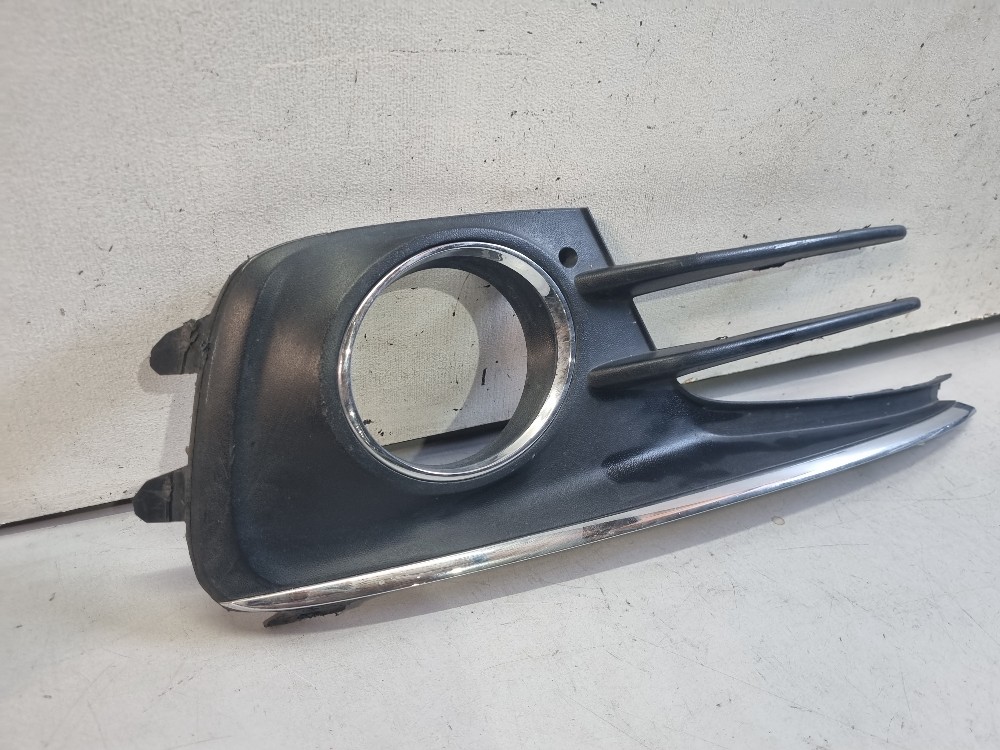 Moldura Do Cibié Direito Volkswagen Fox 2015/2021 Semi-novo 2