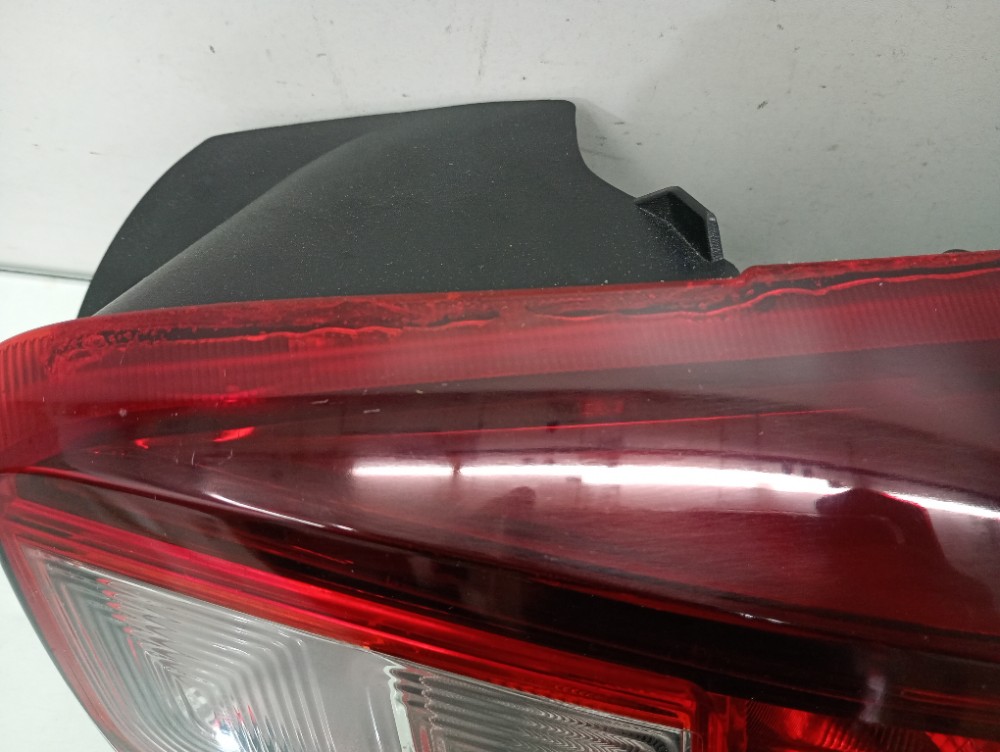 Lanterna Direita Do Kwid 2022 A 2024 Original E Recuperado Direito/passageiro Vermelha 6