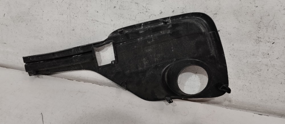 Moldura Direita Milha Toyota Etios 2016/2020 Original 3