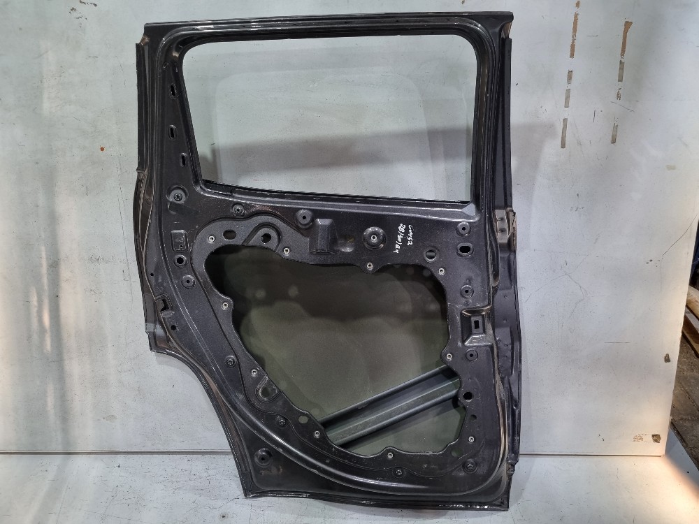 Porta Traseira Esquerda Jeep Compass Modelos  2017/2023 Traseira Esquerdo 2