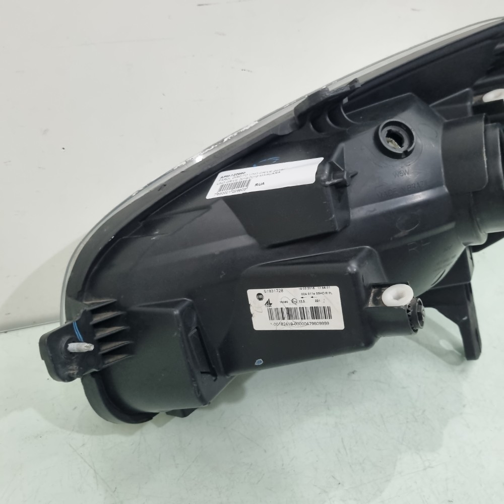 Farol Direito Fiat Uno 2016/2020 Recuperado Cromado Direito/passageiro 2