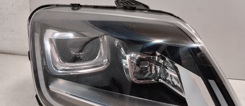 Farol Direito Amarok 2017/2022 Com Led 3