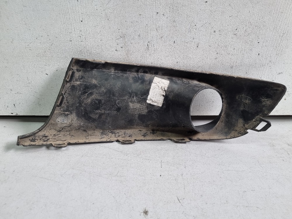 Moldura Direita Do Cibié Volkswagen Fox 2012/2014 Semi Nova 2