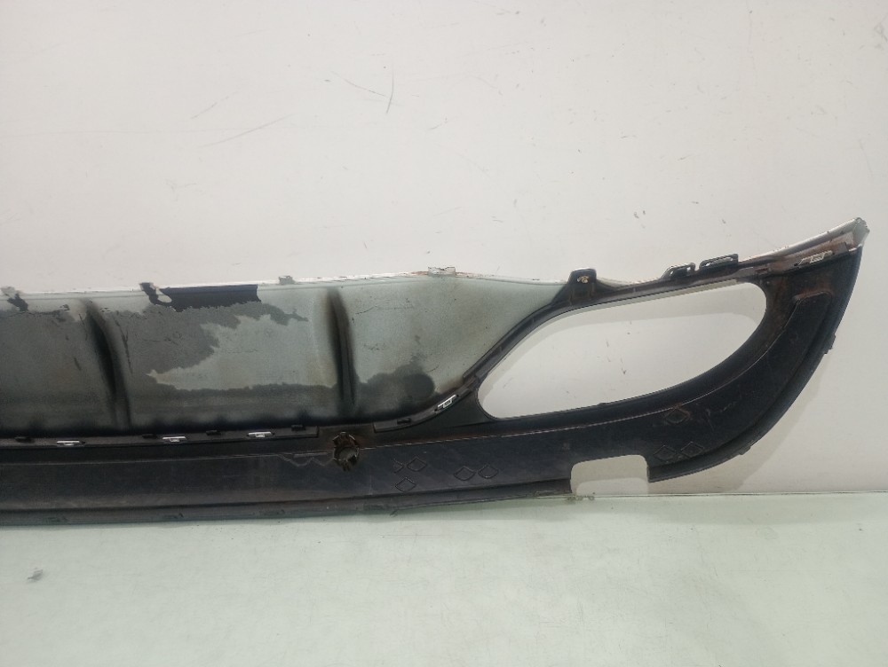 Spoiler Do Parachoque Traseiro Mercedes C450 2016/2020 Prateado E Preto 6