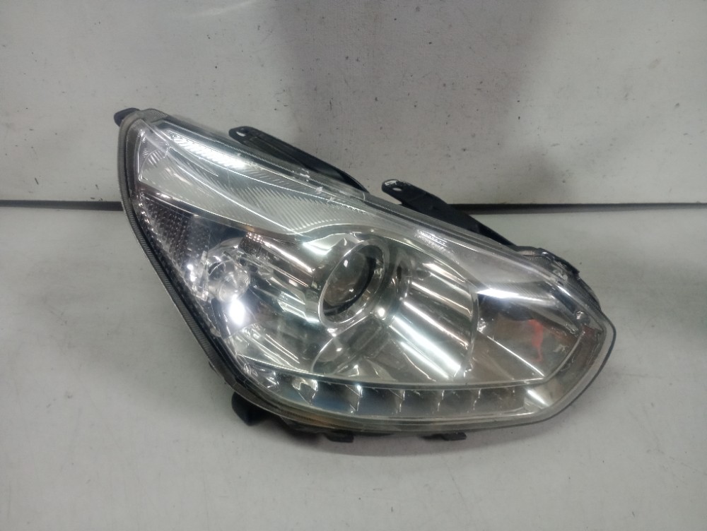 Farol Direito Chery Tiggo 2 2013/2017 Recuperado
