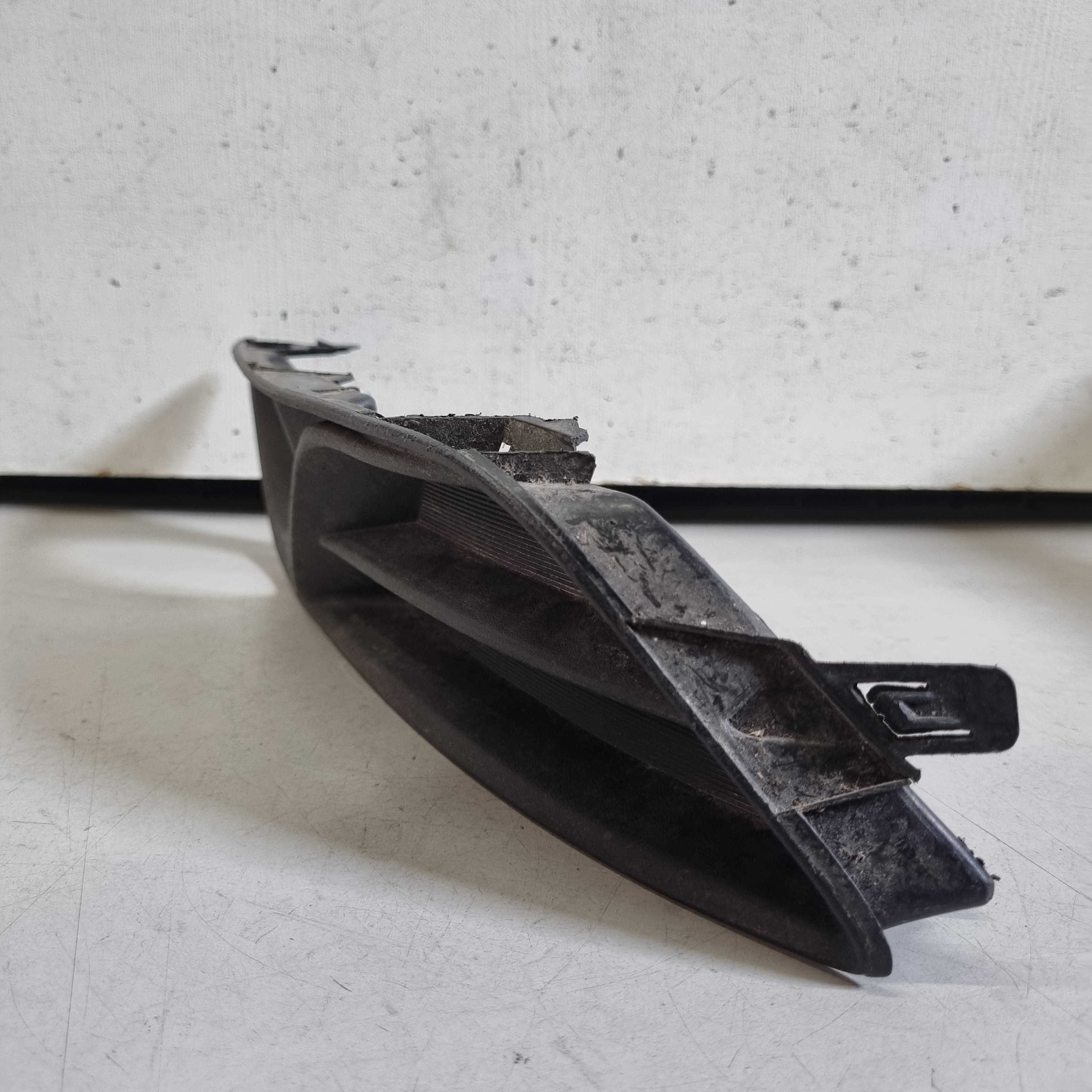 Moldura Cibie Lado Esquerdo Nissan Sentra 2013/2016 Seminovo 3