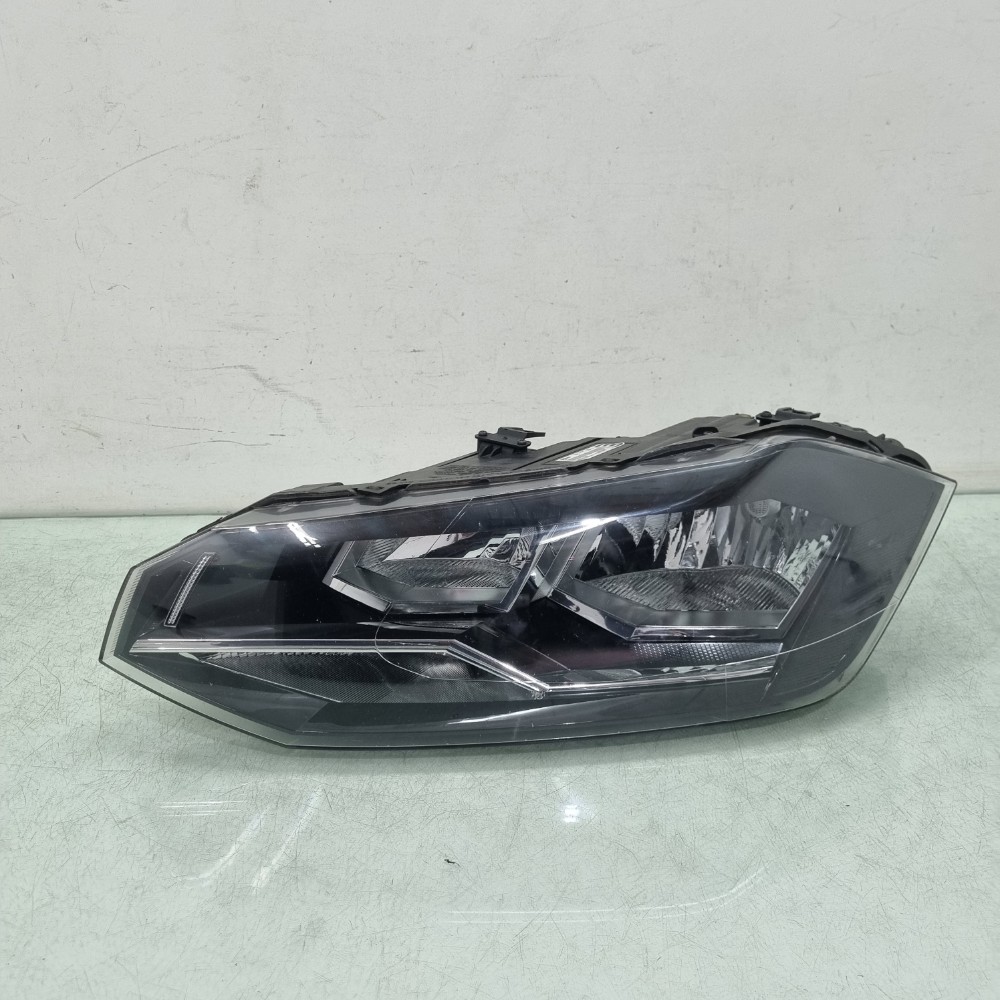Farol Lado Esquerdo Cromado Volkswagen Polo 2017/2022 Recup 1