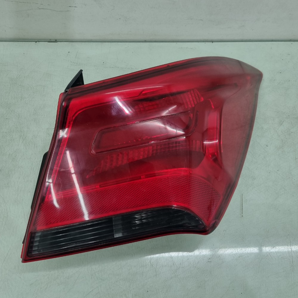 Lanterna Lado Direito Fumê Chevrolet Prisma 2017 À 2019 Direito/passageiro 1