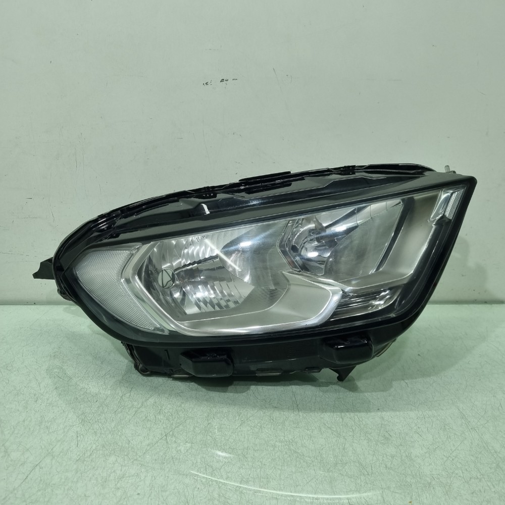 Farol Direito Ford Ecosport 2017/2021 Semi-novo