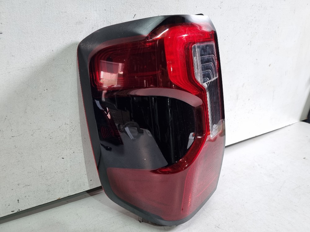 Lanterna Esquerda Ford Ranger 2023/2025 Recuperada 3