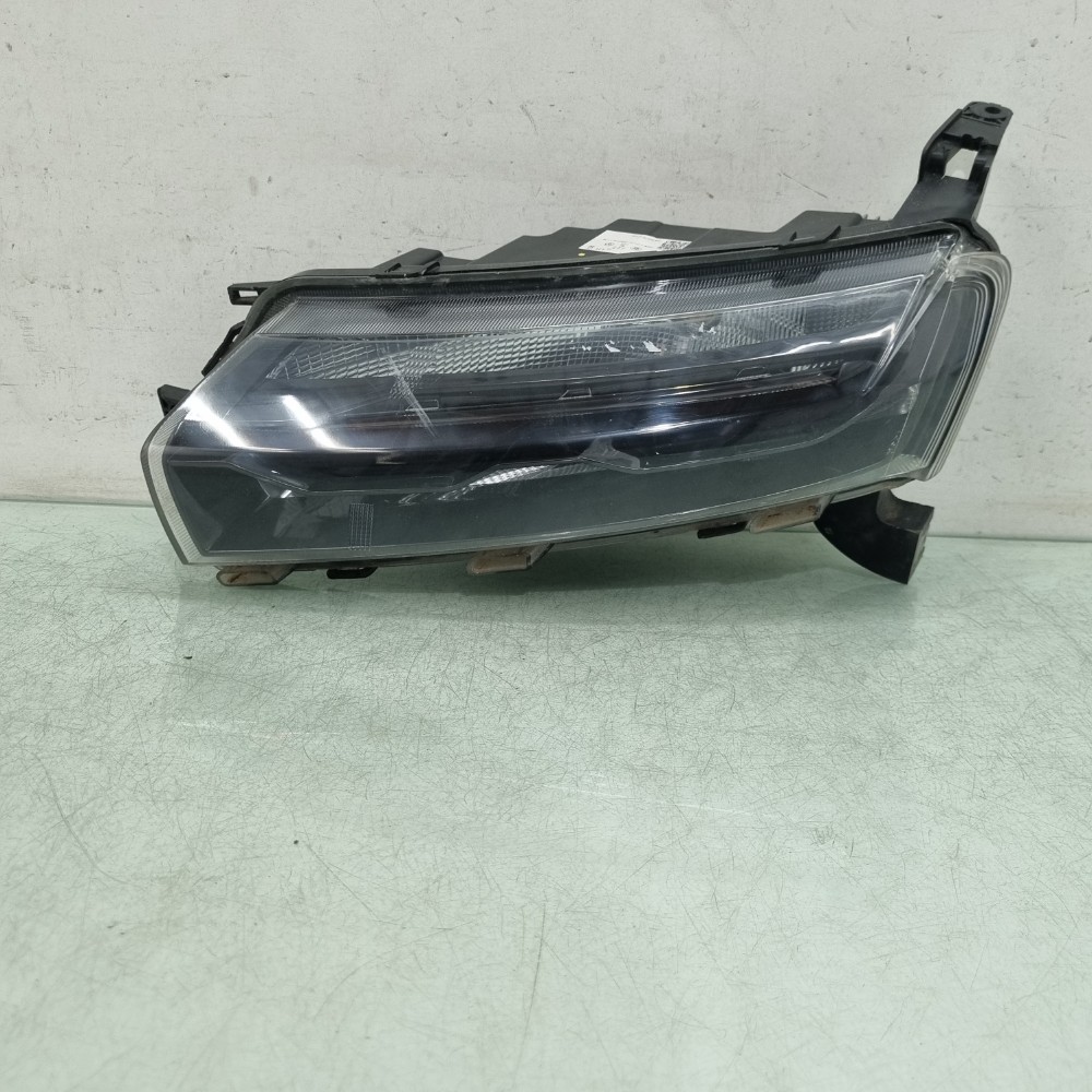 Farol Superior Esquerdo Renault Kwid Modelos 2023/2025 Esquerdo/motorista 1