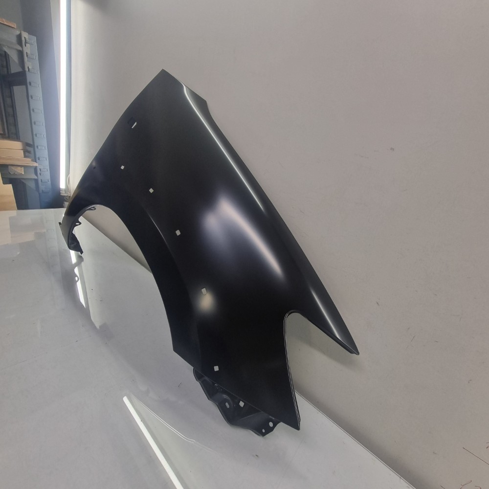 Paralama Dianteiro Direito S/furo Toyota Hilux 2012/2015 2