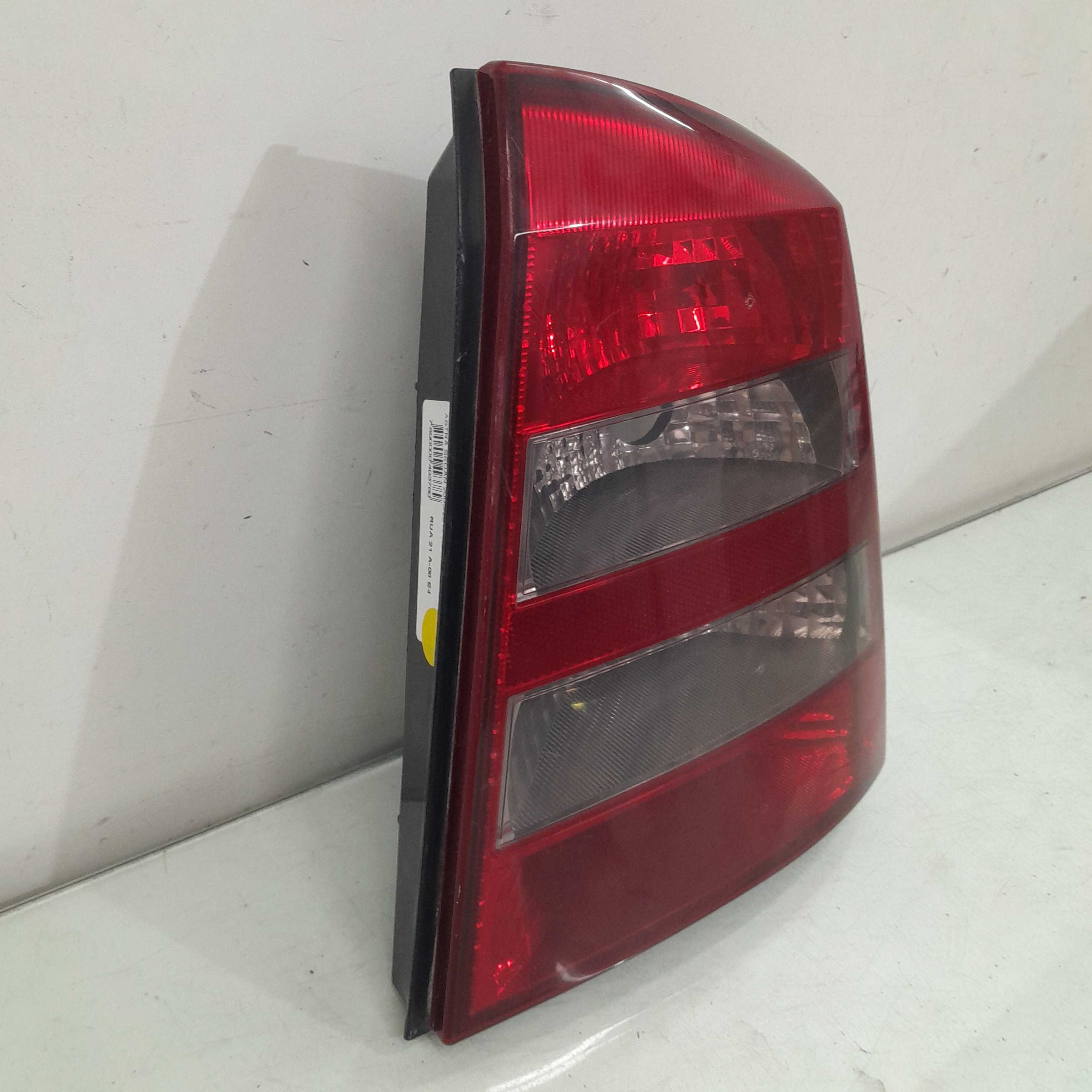 Lanterna Do Lado Direito Chevrolet Astra Sedan 2011/2013 Direito/passageiro 2