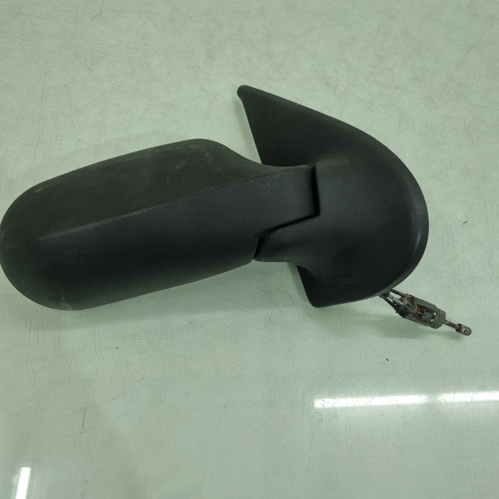 Retrovisor Lado Direito Manual Fiat Palio 2003/2007 Usado. 4